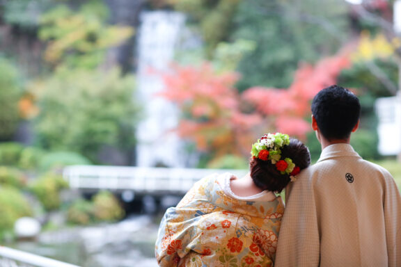 【期間限定】色鮮やかな紅葉の庭園で撮影◆広大なロケーションフォトプラン